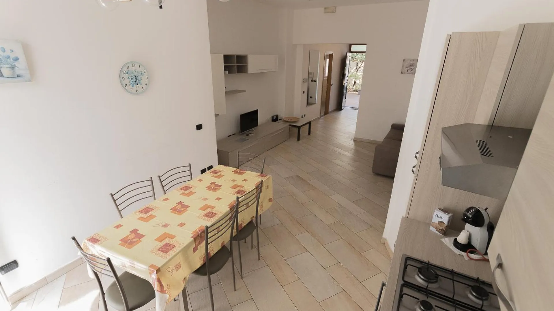 Amalia Apartment Via La Farina Флоренция Италия