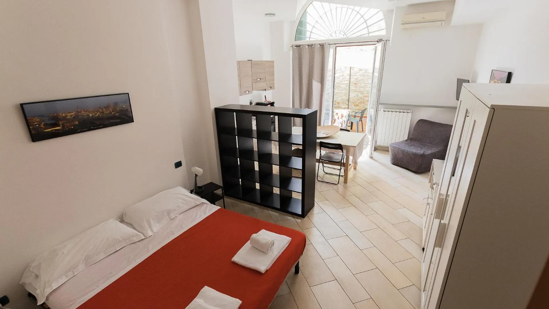 Amalia Apartment Via La Farina Firenze